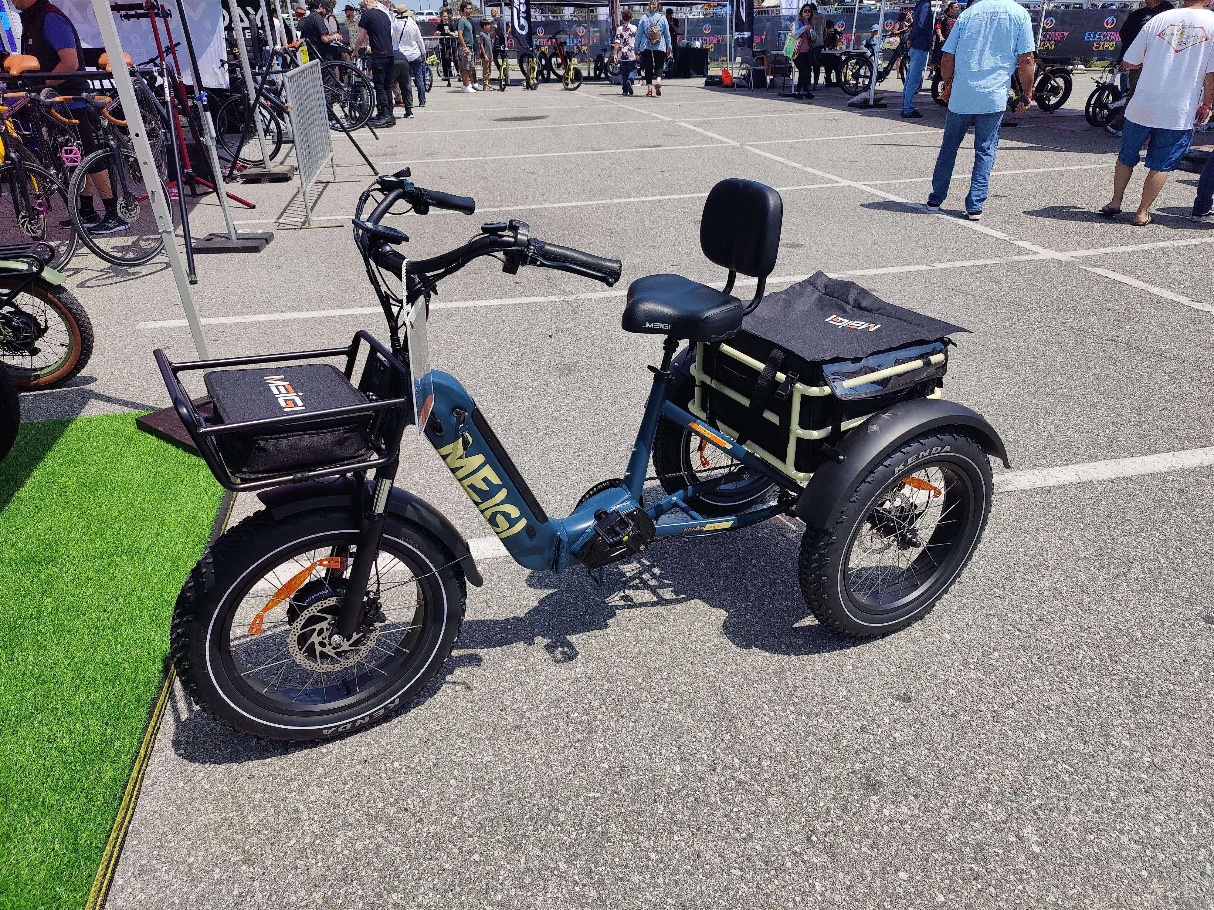DWMEIGI Silverado HD MG2301 Folding Electric Tricycle
