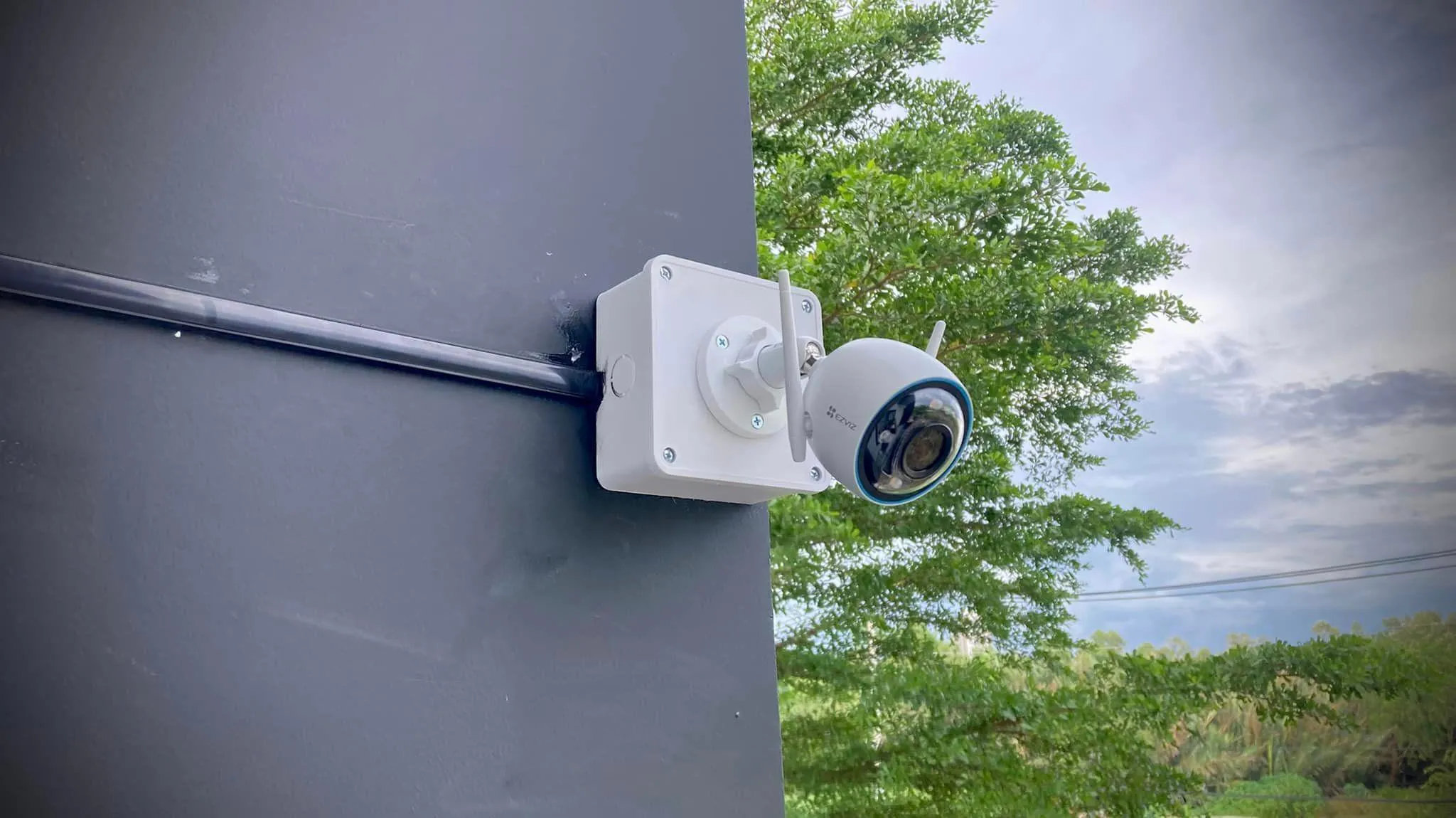 EZVIZ H3 5MP 3K OUTDOOR SMART HOME CAMERA