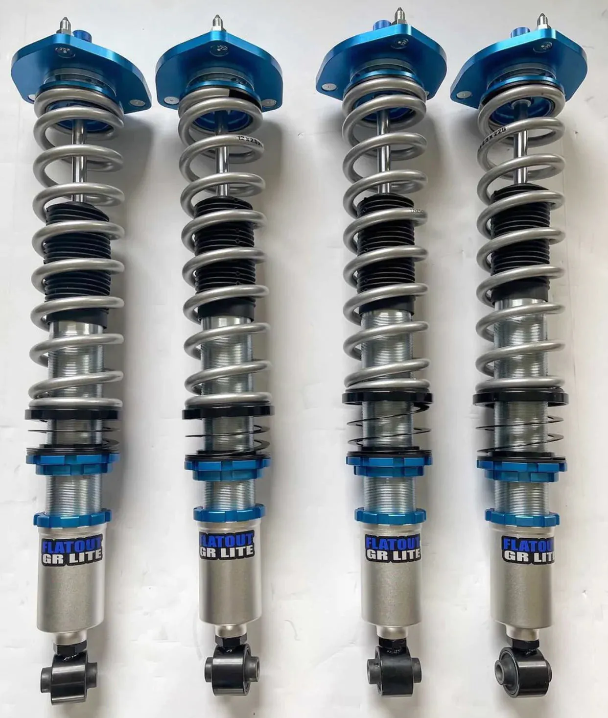 Flatout Suspension Coilovers Lexus LS XF10 (1989-2005) Lift Kit - GR Lite Off-Road