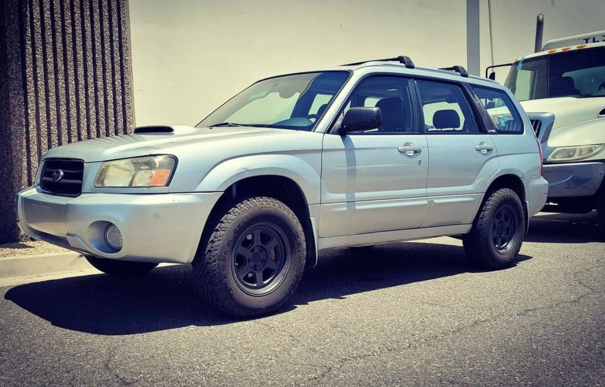 Flatout Suspension Coilovers Subaru Forester (2009-2013) Lift Kit - GR Lite Off-Road Suspension