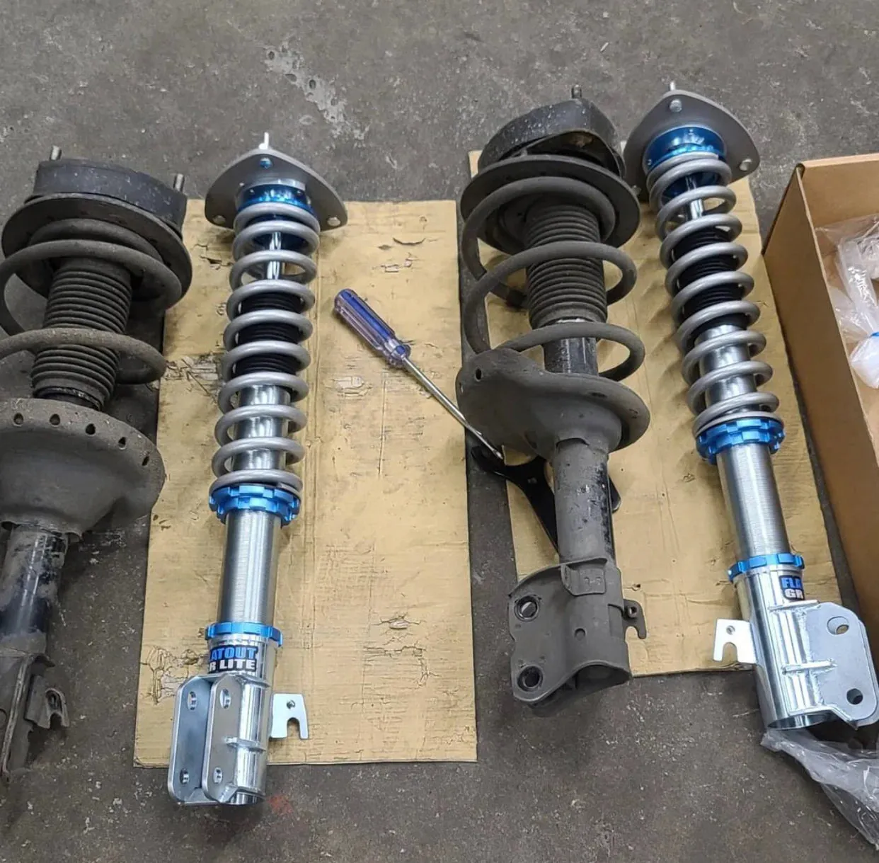 Flatout Suspension Coilovers Subaru Outback 3.6R (2009-2013) Lift Kit - GR Lite Off-Road