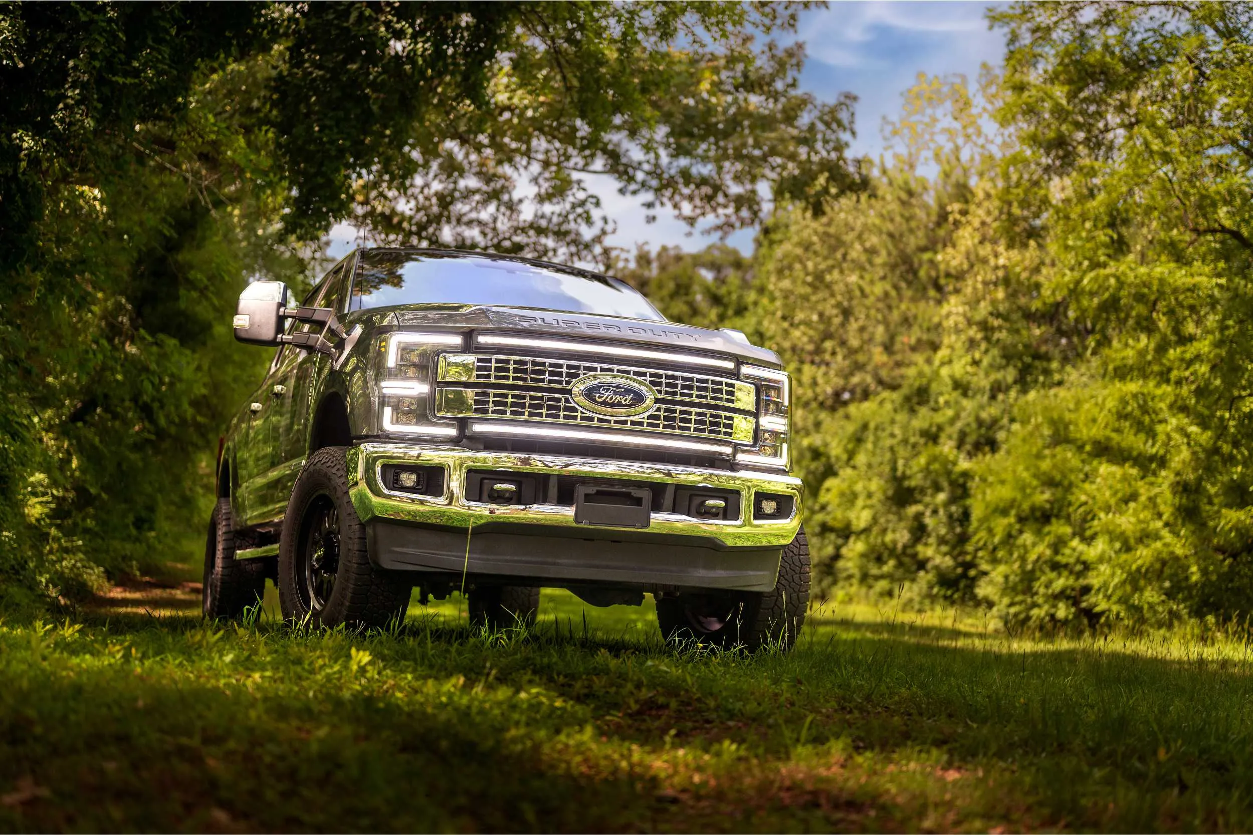 Ford Super Duty (17-19) : Morimoto XBG LED DRL Grille