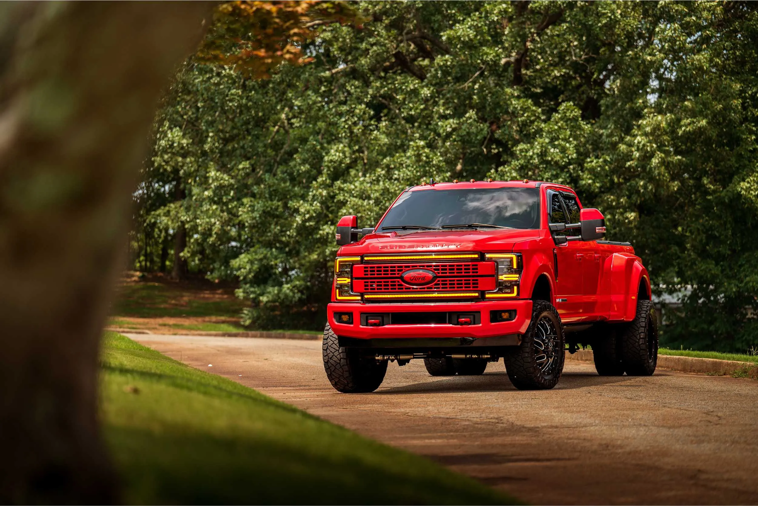 Ford Super Duty (17-19) : Morimoto XBG LED DRL Grille
