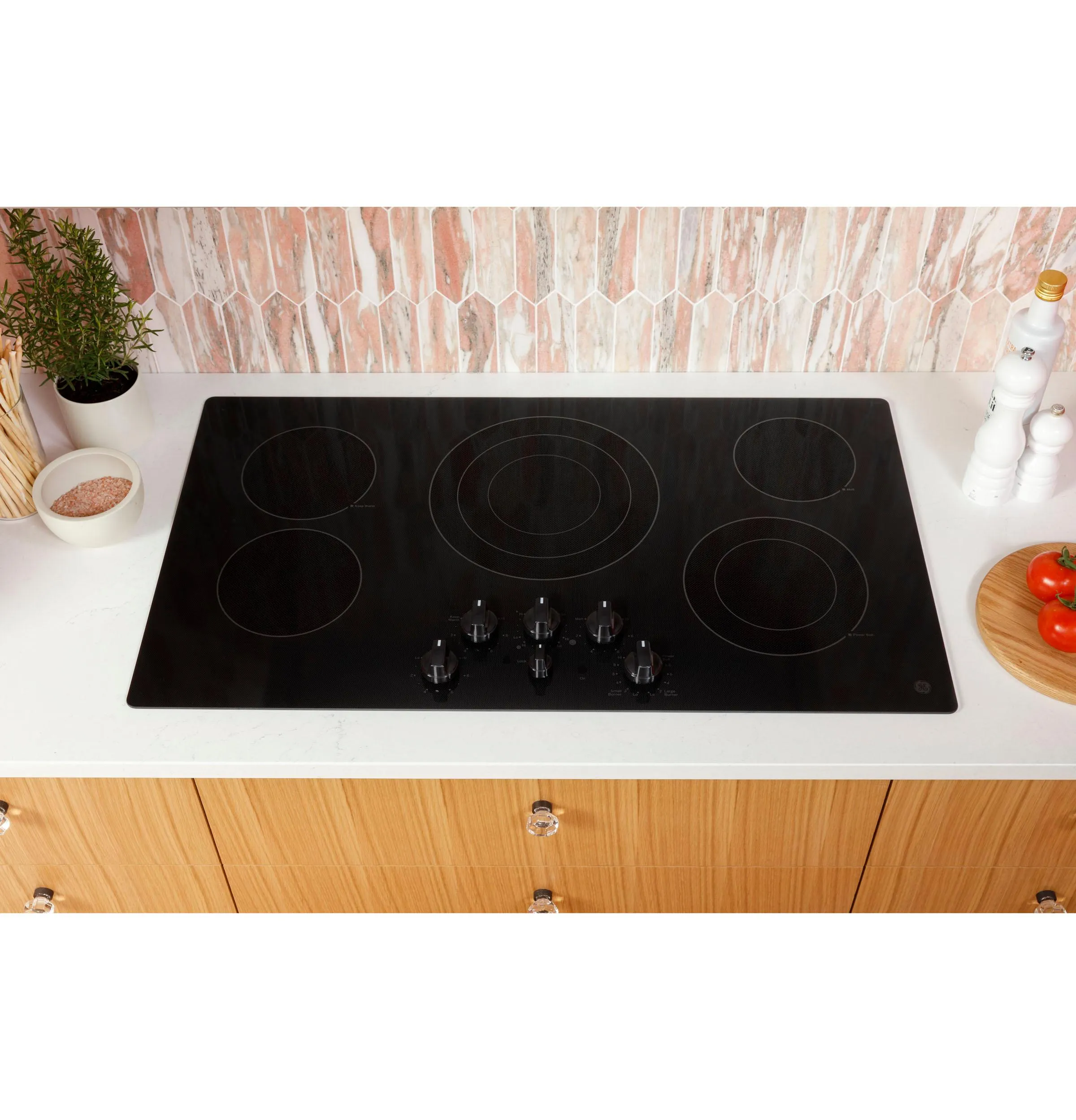 JEP5036STSS GE® 36" Built-In Knob Control Electric Cooktop