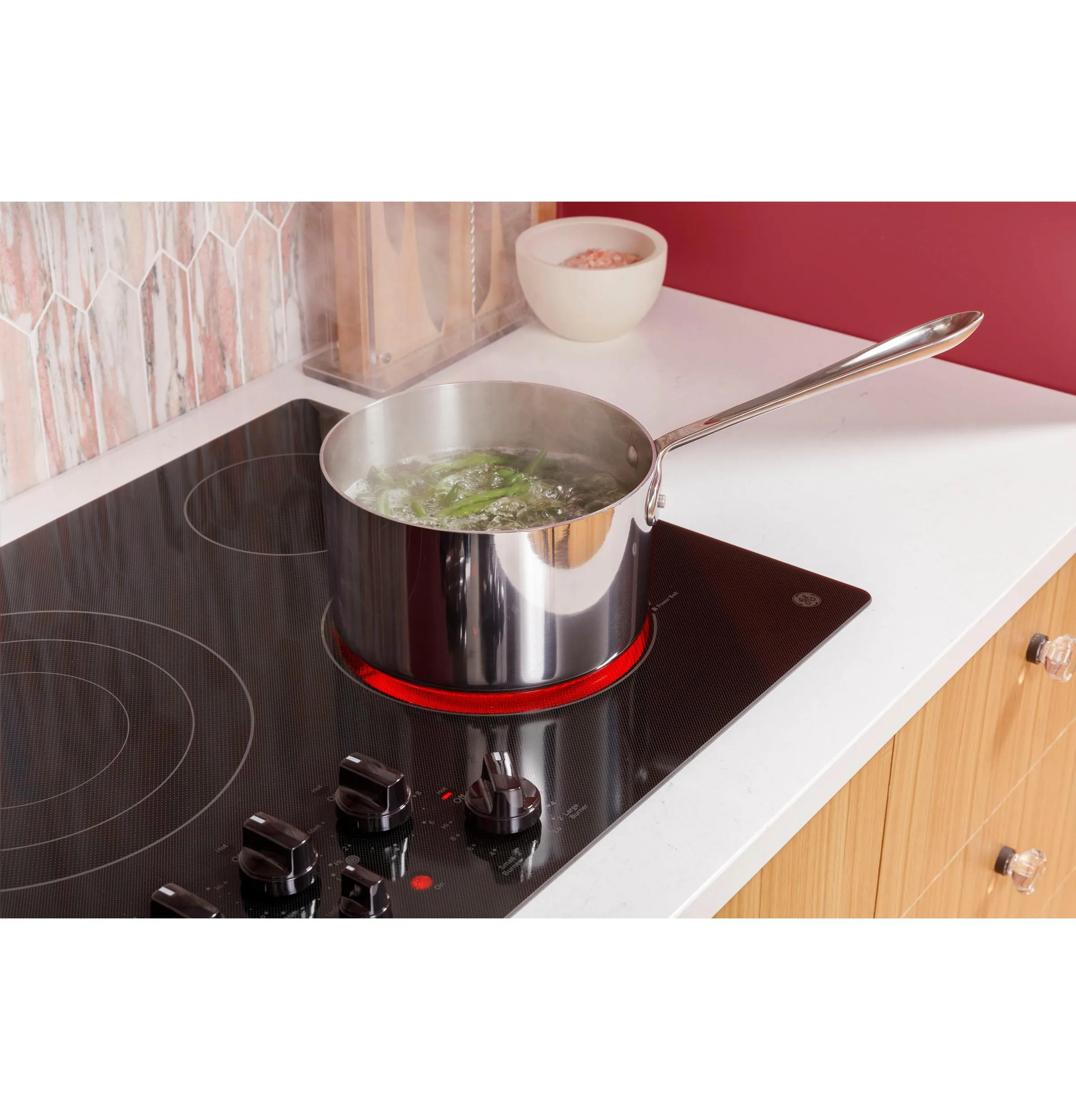 JEP5036STSS GE® 36" Built-In Knob Control Electric Cooktop