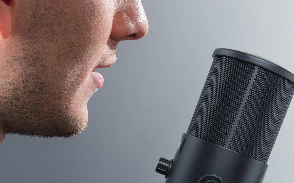 M-Audio Uber Mic USB Microphone with Headphone Output