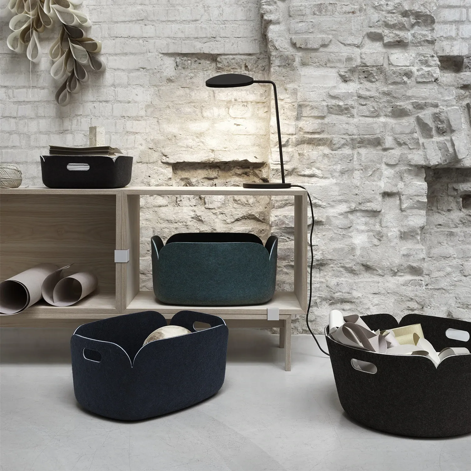 muuto | stacked storage system | podium | oak - DC