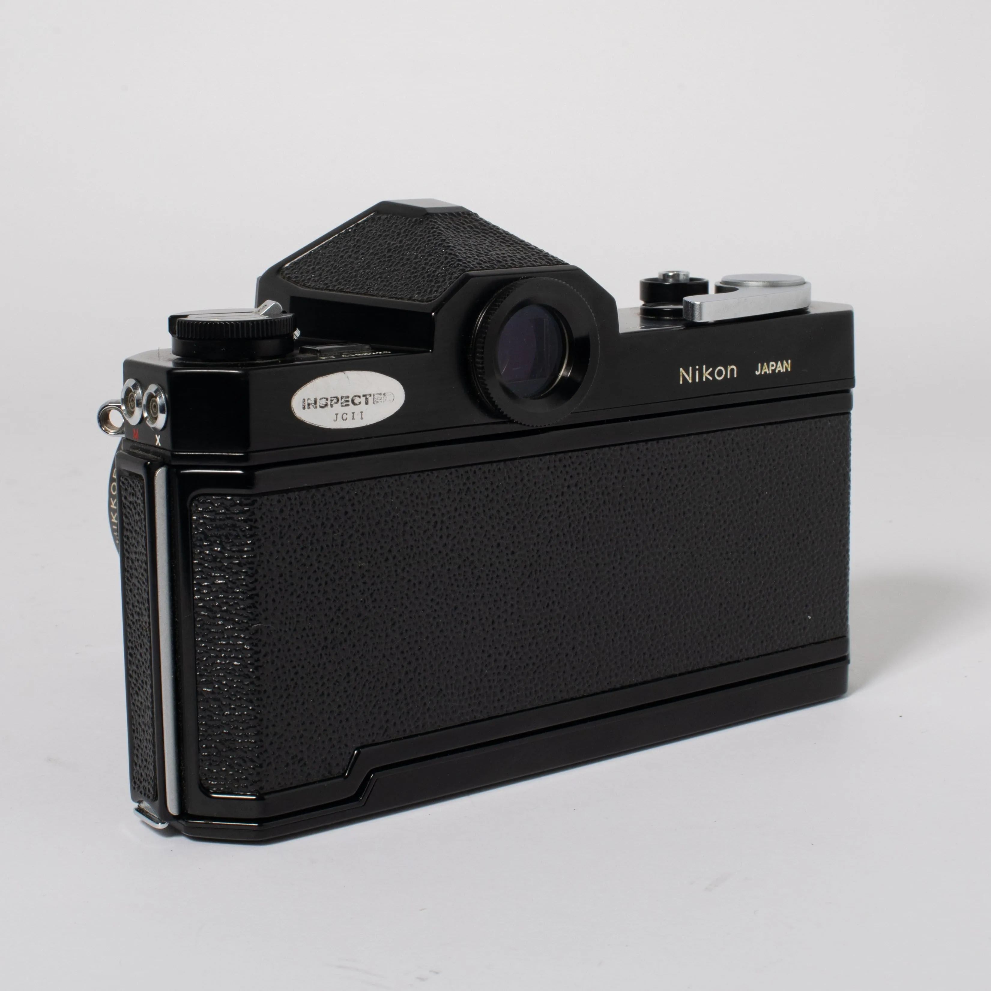 Nikkormat FT with Nikkor-O 35mm F/2 Lens