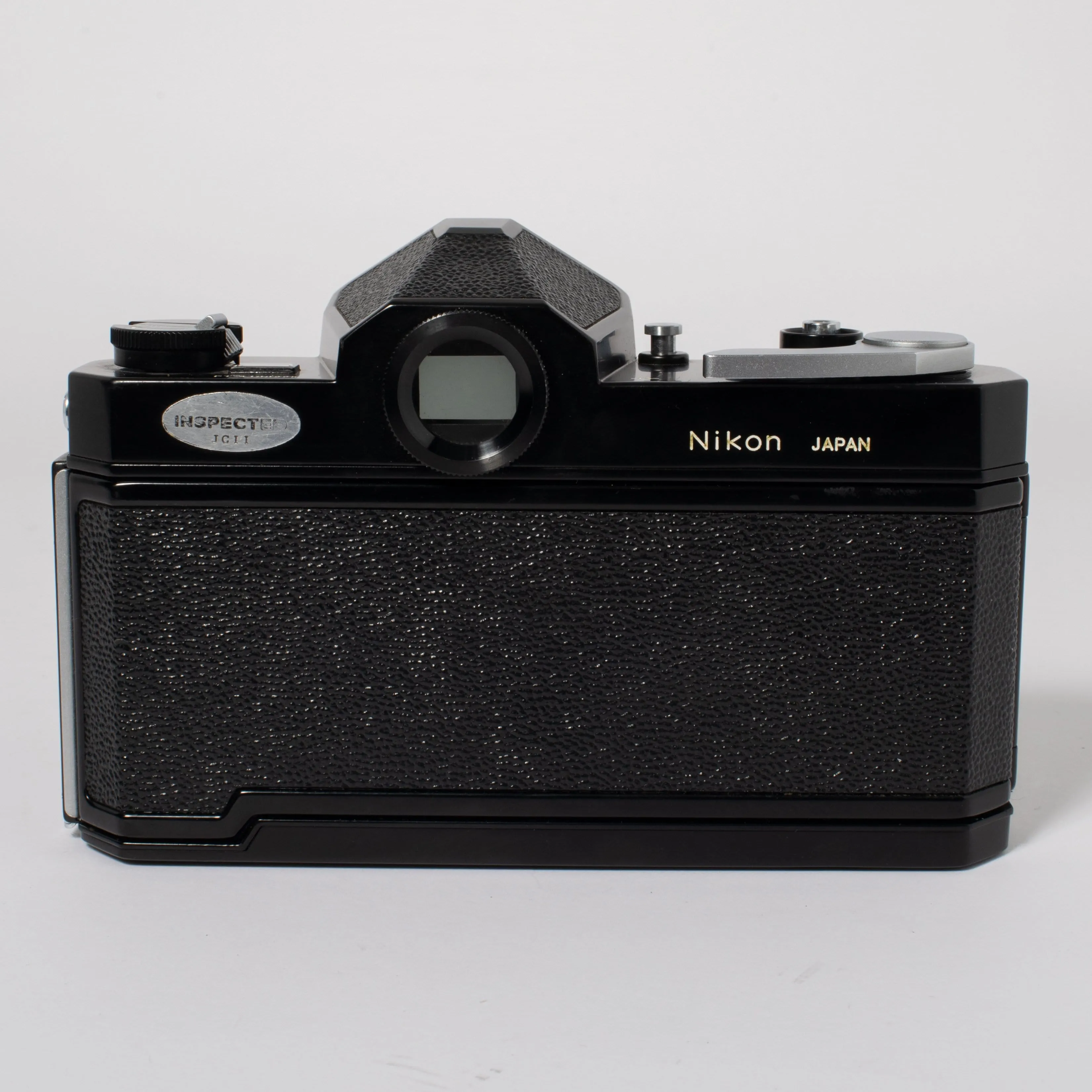 Nikkormat FT with Nikkor-O 35mm F/2 Lens