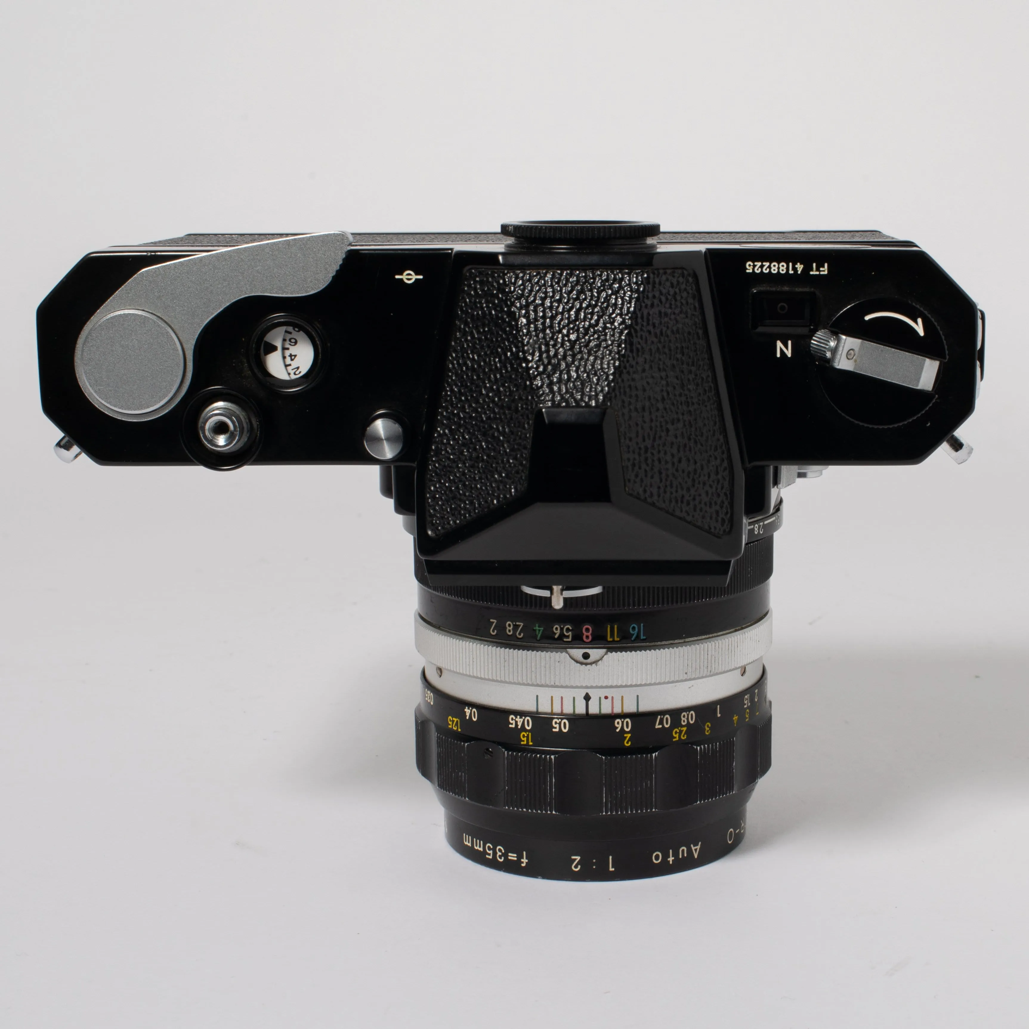 Nikkormat FT with Nikkor-O 35mm F/2 Lens