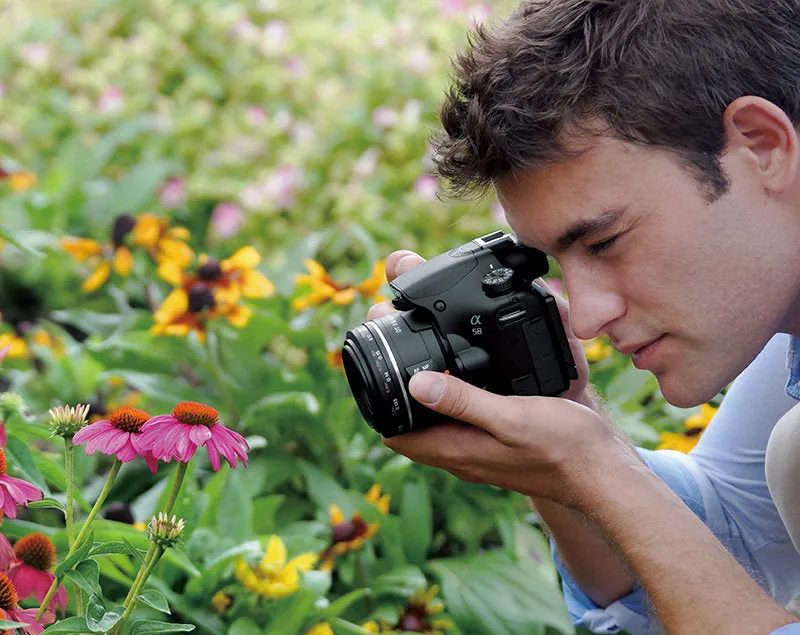 Sony E 20mm f/2.8 Lens