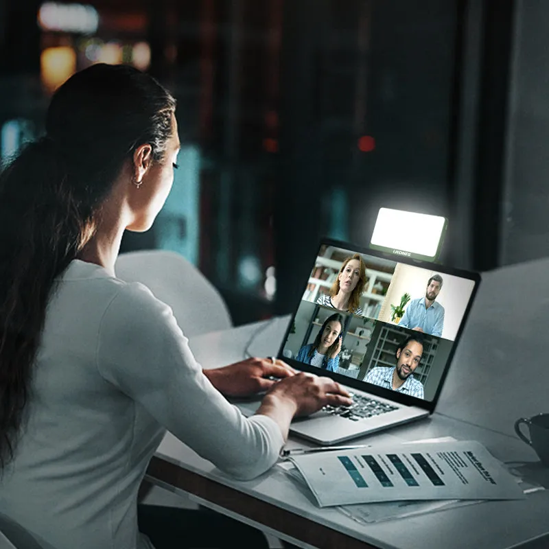 Square 3 Portable Desk Light: Illuminate Your Workspace Anywhere