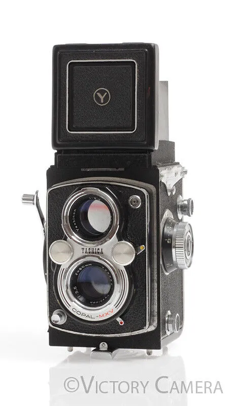 Yashica Yashica-Mat TLR Camera w/ 80mm f3.5 Lens -Haze, Fungus, As is-