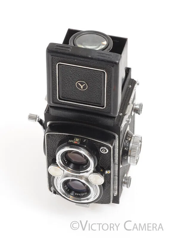 Yashica Yashica-Mat TLR Camera w/ 80mm f3.5 Lens -Haze, Fungus, As is-